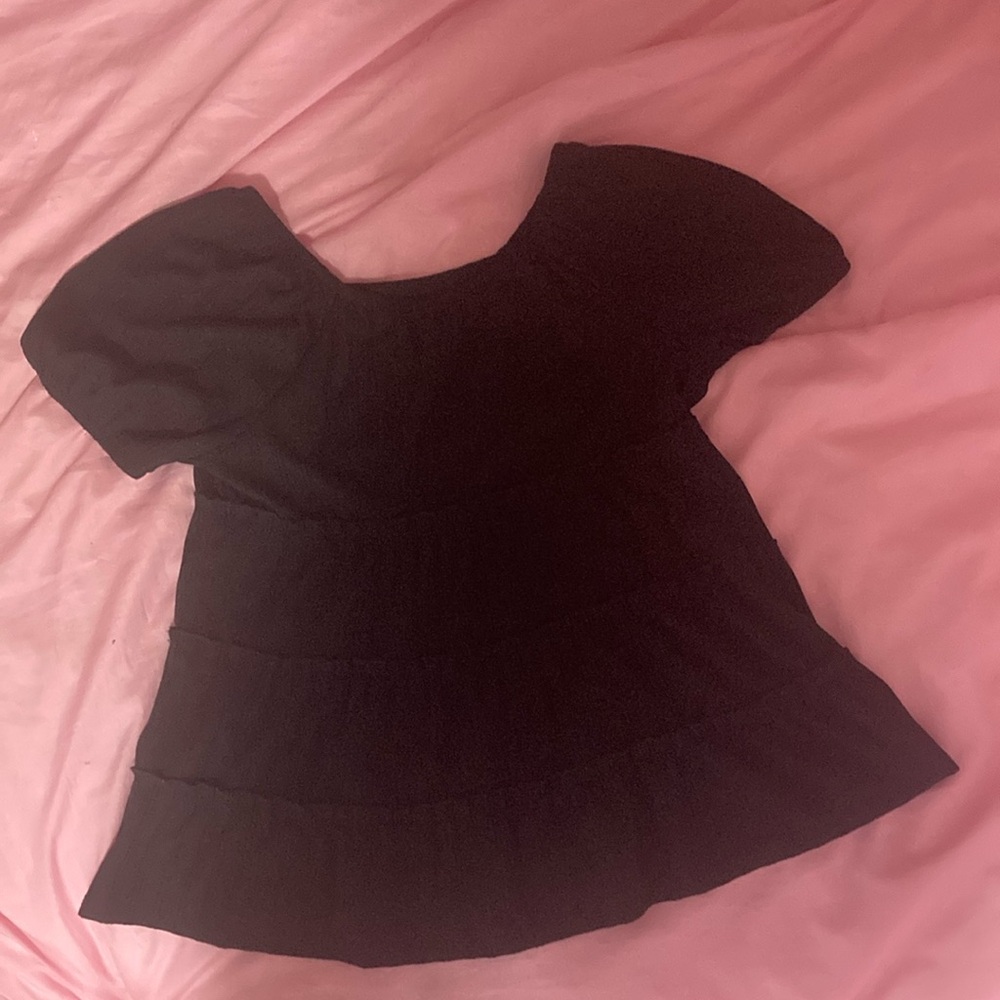 Black shirt girls 14/16